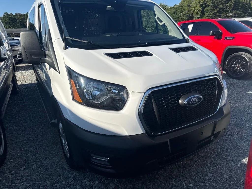 ford transit van 2025 1FTBR1Y81SKB03868 image ford transit van 2025 1FTBR1Y81SKB03868 image